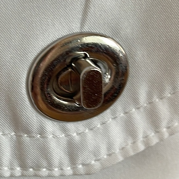 Lauren Ralph Lauren Active White & Black Contrast Jack… - Picture 6 of 16